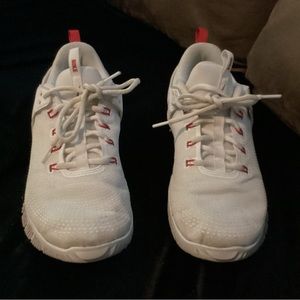 Nike women’s volleyball shoes